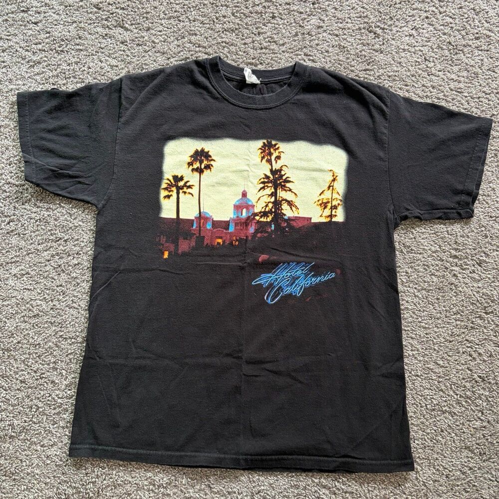Vintage 2009 Hotel California Eagles Tour Band T Shirt Black Size XL Anvil